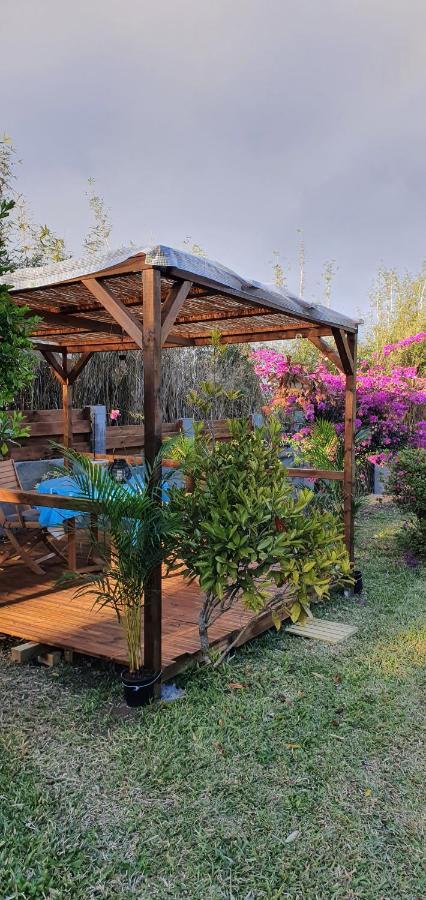 Apartamento Meublé chez Gilbert Le Tampon Exterior foto